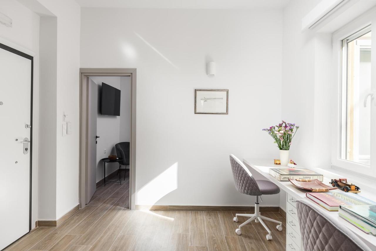 Leonidas - Annunziata Luxury Penthouse Corfu  Bagian luar foto